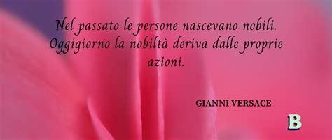 Gianni Versace: le frasi celebri dell'iconico stilista italiano